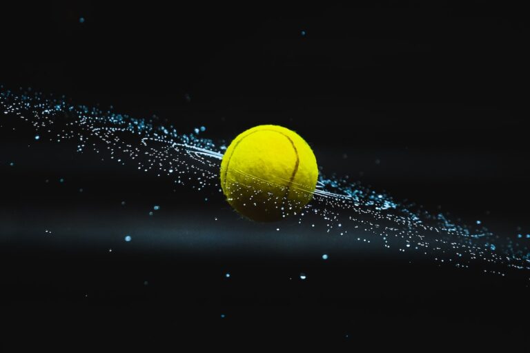 Migliora la tua precisione nel tennis con questi metodi efficaci