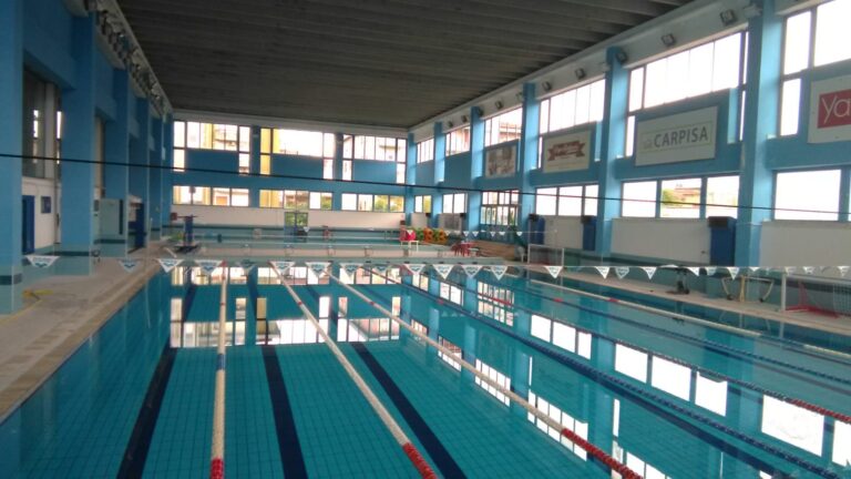 Cava riparte dallo sport: inaugurata la nuova piscina comunale “Raffaele Senatore”.