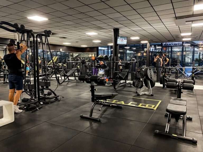 Cava Fitness City: Le palestre metelliane